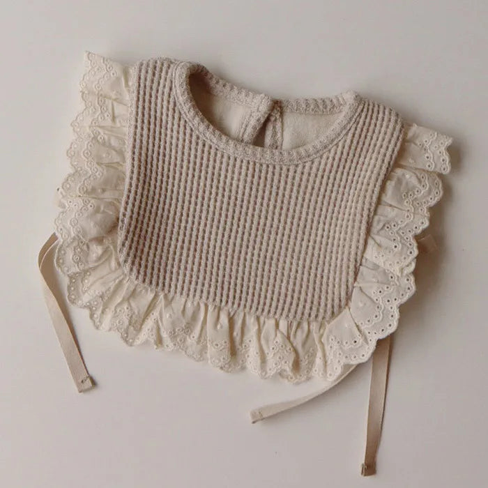 2024 Autumn New Baby Girl Lace Vest Sweet Hollow Out Princess Sleeveless Outerwear Cotton Newborn Infant Bib Knitted Vest 0-3Y