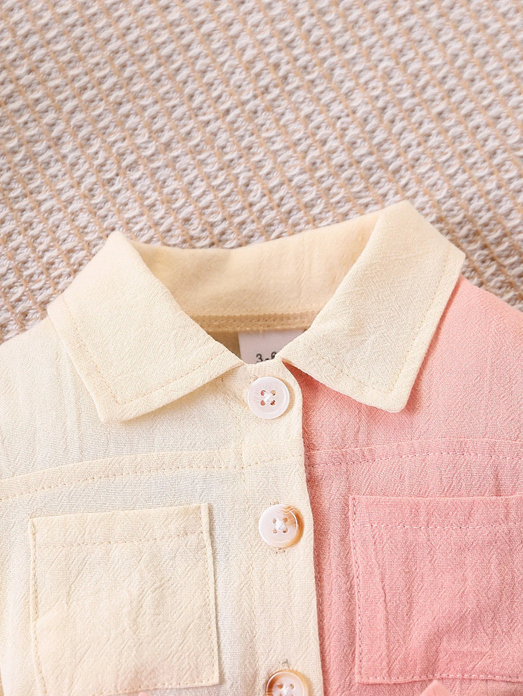 Baby Girl Color-Blocked Long-Sleeved Jumpsuit with Lapel and Button Closure, Waist Bow Tie, Patch Pocket Design, Soft Fabric, Cute One-Piece Outfit for Spring and Autumn