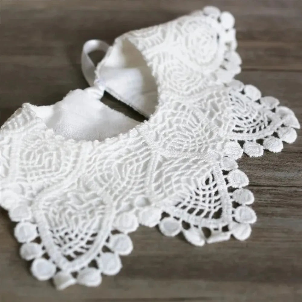 Brand New Baby Girls 100% Cotton Lace Bibs Baby Burp Cloths 0-3Year